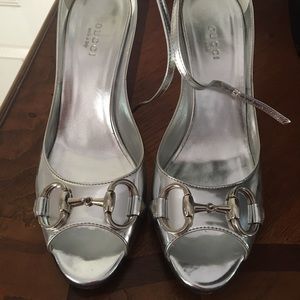 Gucci heals Size 7